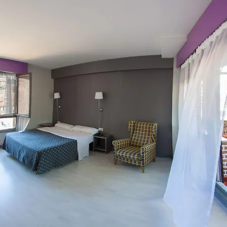 Bilbi Hotell 2*